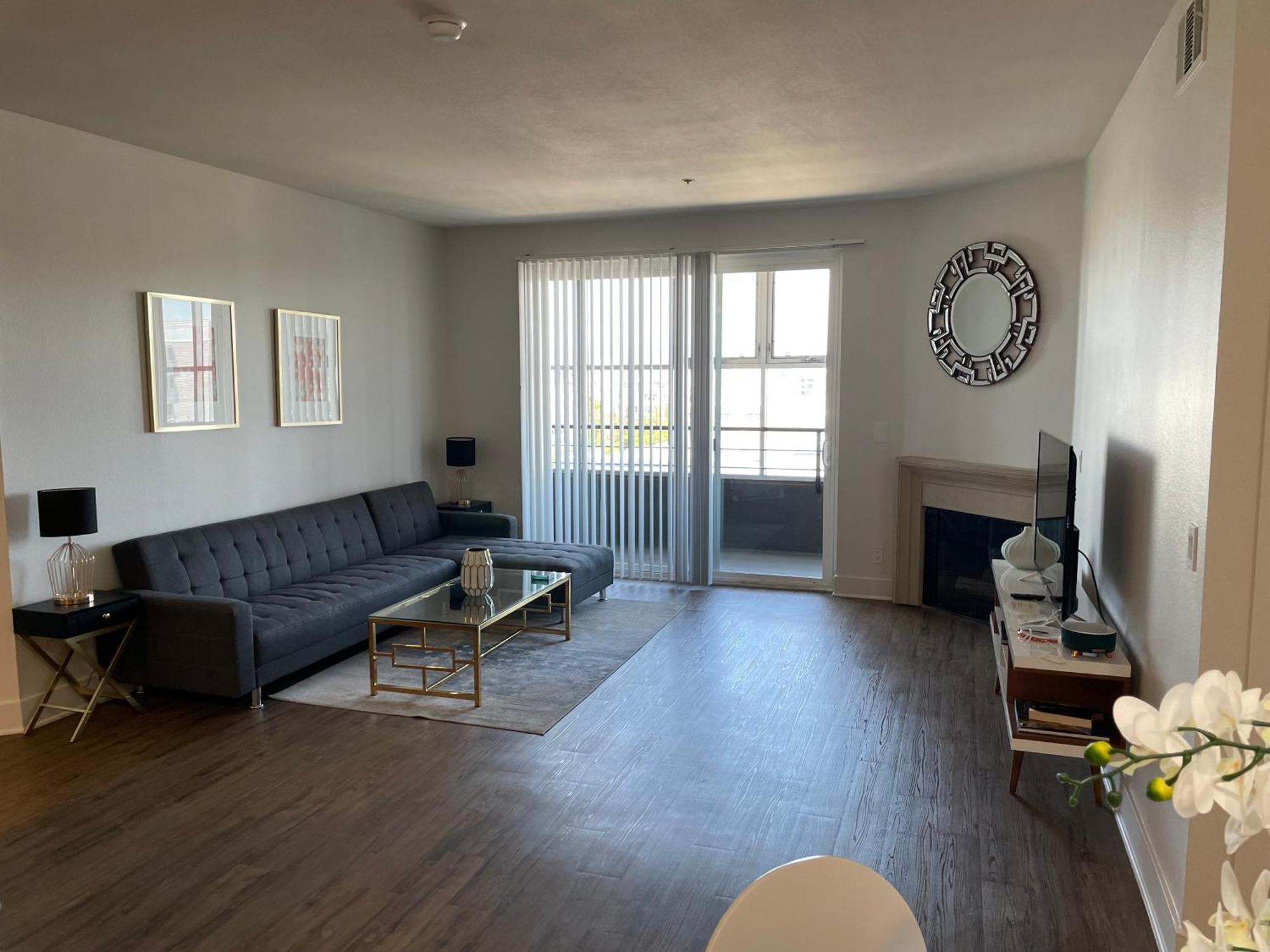 Casa Marina - Modern-luxe, Gated, Parking, Tranquil, 2 Master In Mdr * Los Angeles