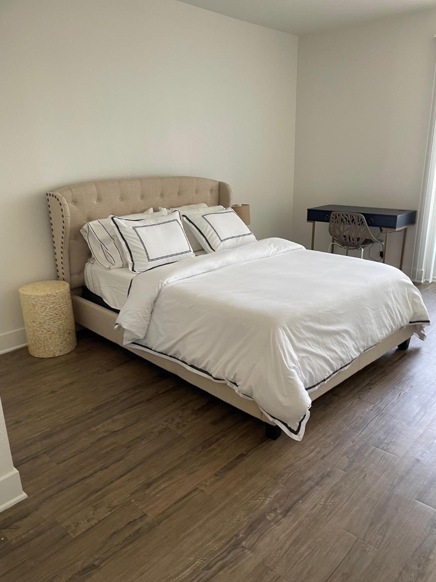Casa Marina - Modern-luxe, Gated, Parking, Tranquil, 2 Master In Mdr Apartment Los Angeles
