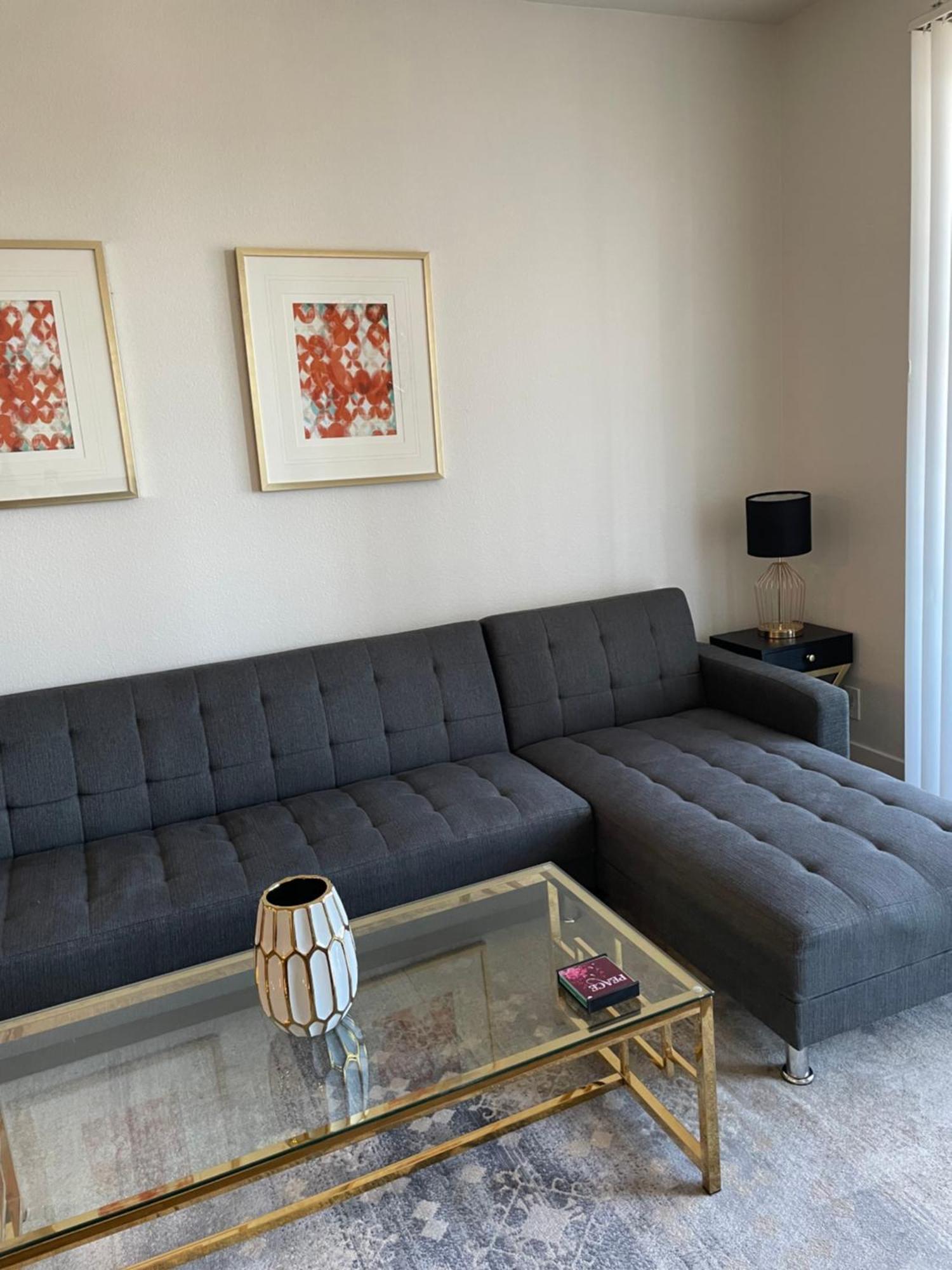 Casa Marina - Modern-luxe, Gated, Parking, Tranquil, 2 Master In Mdr Apartment *