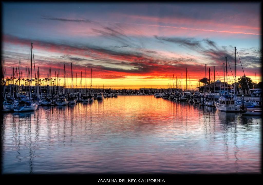 Casa Marina - Modern-luxe, Gated, Parking, Tranquil, 2 Master In Mdr Apartment Los Angeles